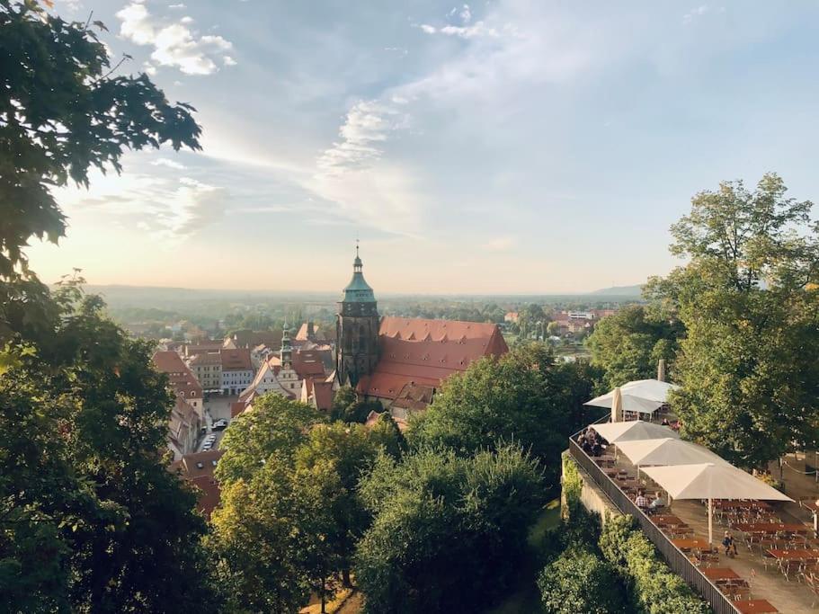 Modernes Studio Im Herzen Pirnas Apartment Bagian luar foto